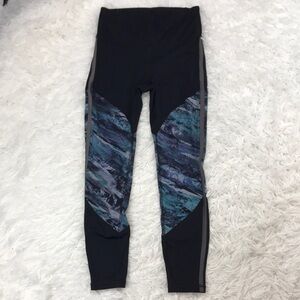Lululemon Run to Reset Tight 25"